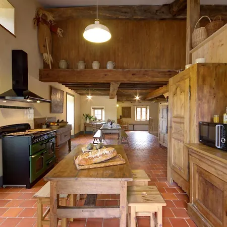 Spacieux Avec Piscine - 18 Pers. Casa rural *
